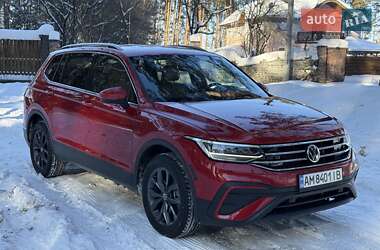 Позашляховик / Кросовер Volkswagen Tiguan 2023 в Житомирі