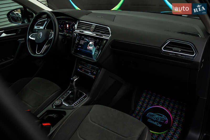 Внедорожник / Кроссовер Volkswagen Tiguan 2021 в Луцке