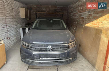 Внедорожник / Кроссовер Volkswagen Tiguan 2023 в Львове