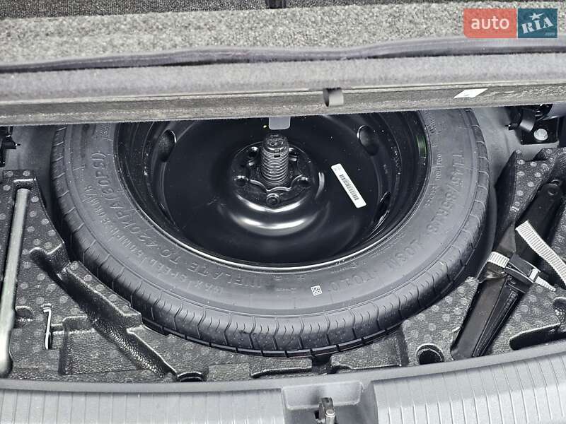 Внедорожник / Кроссовер Volkswagen Tiguan 2023 в Ровно