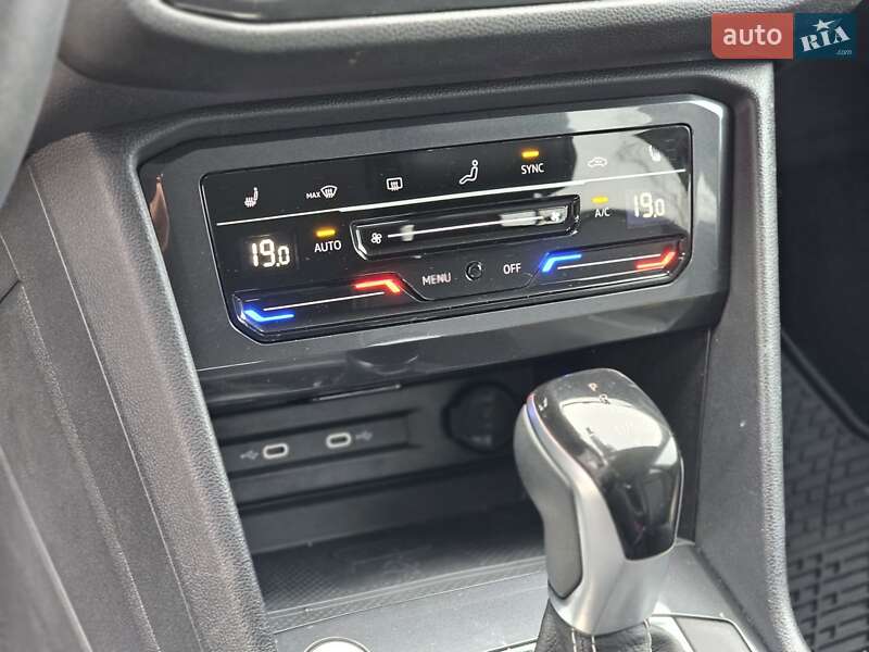 Внедорожник / Кроссовер Volkswagen Tiguan 2023 в Ровно
