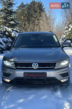 Позашляховик / Кросовер Volkswagen Tiguan 2017 в Білогородці