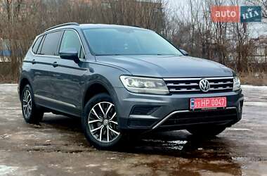 Внедорожник / Кроссовер Volkswagen Tiguan 2020 в Полтаве