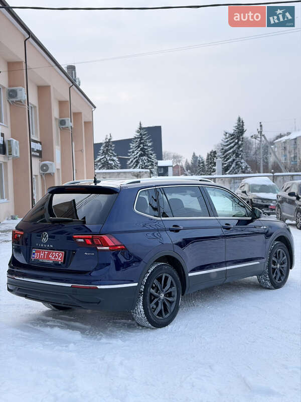 Внедорожник / Кроссовер Volkswagen Tiguan 2023 в Луцке