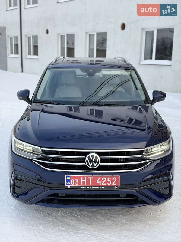 Внедорожник / Кроссовер Volkswagen Tiguan 2023 в Луцке