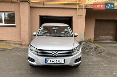 Позашляховик / Кросовер Volkswagen Tiguan 2011 в Хмельницькому