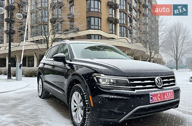 Внедорожник / Кроссовер Volkswagen Tiguan 2018 в Киеве