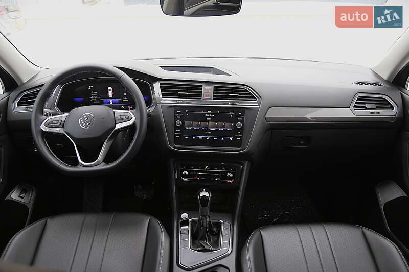 Внедорожник / Кроссовер Volkswagen Tiguan 2023 в Киеве