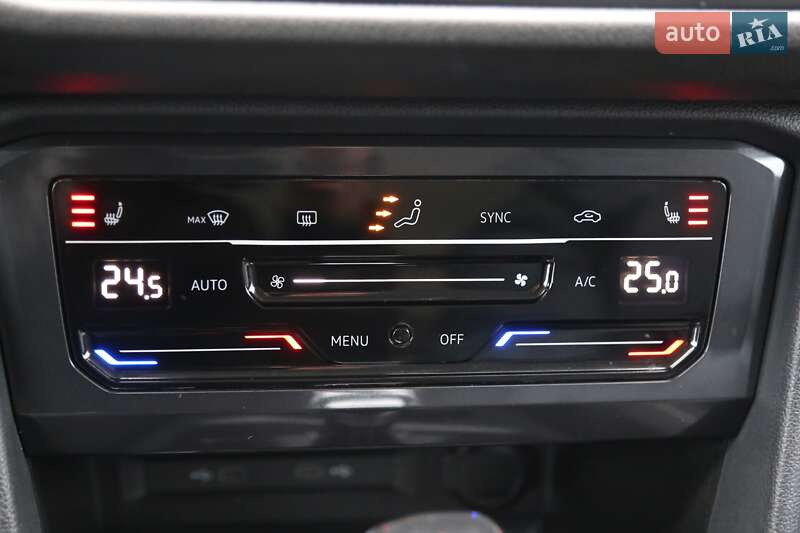 Внедорожник / Кроссовер Volkswagen Tiguan 2023 в Киеве