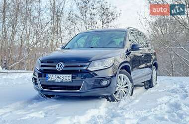 Позашляховик / Кросовер Volkswagen Tiguan 2014 в Києві