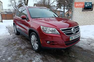 Внедорожник / Кроссовер Volkswagen Tiguan 2011 в Львове