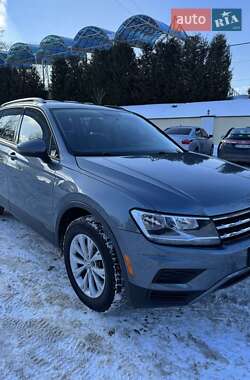 Позашляховик / Кросовер Volkswagen Tiguan 2020 в Острозі