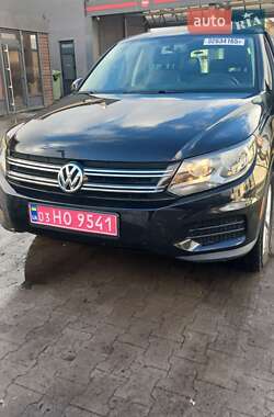 Внедорожник / Кроссовер Volkswagen Tiguan 2014 в Болехове