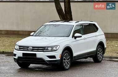 Внедорожник / Кроссовер Volkswagen Tiguan 2019 в Днепре