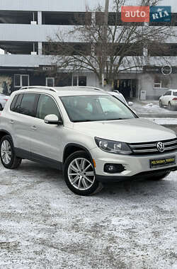 Внедорожник / Кроссовер Volkswagen Tiguan 2013 в Полтаве