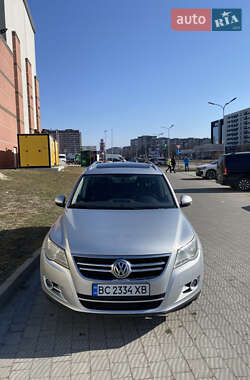 Позашляховик / Кросовер Volkswagen Tiguan 2011 в Львові