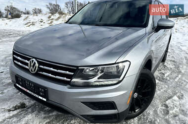Позашляховик / Кросовер Volkswagen Tiguan 2021 в Львові