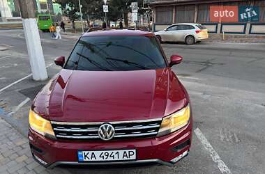 Внедорожник / Кроссовер Volkswagen Tiguan 2018 в Одессе