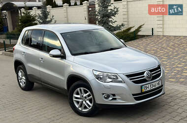 Внедорожник / Кроссовер Volkswagen Tiguan 2009 в Одессе
