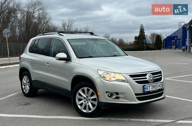 Позашляховик / Кросовер Volkswagen Tiguan 2009 в Запоріжжі
