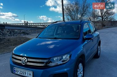 Позашляховик / Кросовер Volkswagen Tiguan 2016 в Запоріжжі