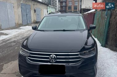 Внедорожник / Кроссовер Volkswagen Tiguan 2021 в Виннице