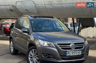Позашляховик / Кросовер Volkswagen Tiguan 2010 в Луцьку