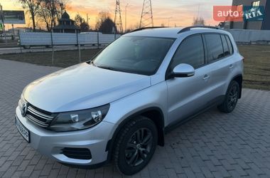 Внедорожник / Кроссовер Volkswagen Tiguan 2016 в Виннице