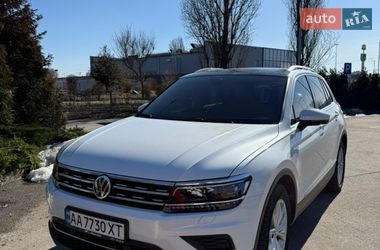Позашляховик / Кросовер Volkswagen Tiguan 2018 в Ірпені