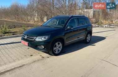Внедорожник / Кроссовер Volkswagen Tiguan 2012 в Ровно