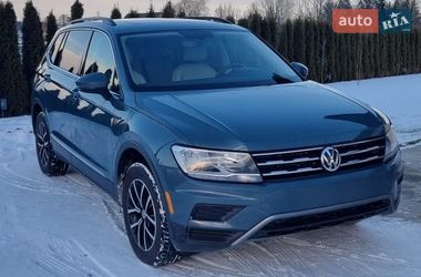 Внедорожник / Кроссовер Volkswagen Tiguan 2019 в Львове