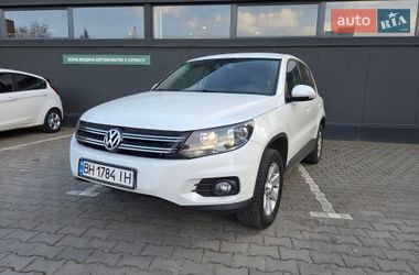 Внедорожник / Кроссовер Volkswagen Tiguan 2012 в Одессе