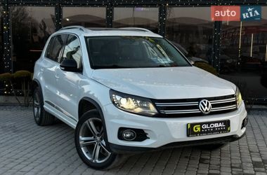 Позашляховик / Кросовер Volkswagen Tiguan 2016 в Львові