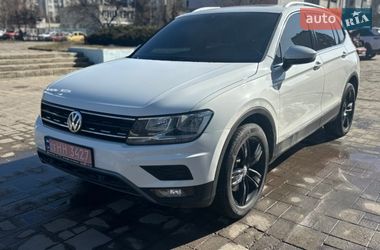 Позашляховик / Кросовер Volkswagen Tiguan 2020 в Сумах