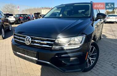 Внедорожник / Кроссовер Volkswagen Tiguan 2021 в Львове