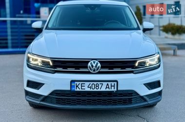 Позашляховик / Кросовер Volkswagen Tiguan 2017 в Києві