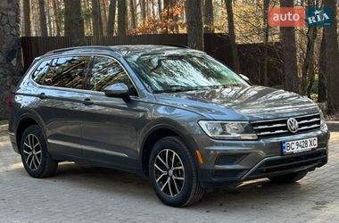 Внедорожник / Кроссовер Volkswagen Tiguan 2021 в Львове