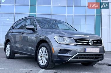 Позашляховик / Кросовер Volkswagen Tiguan 2017 в Дніпрі