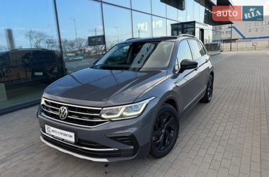 Позашляховик / Кросовер Volkswagen Tiguan 2021 в Києві