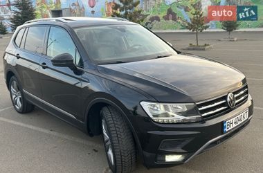 Внедорожник / Кроссовер Volkswagen Tiguan 2019 в Одессе