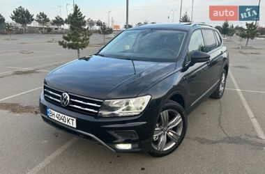 Позашляховик / Кросовер Volkswagen Tiguan 2019 в Одесі