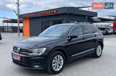 Внедорожник / Кроссовер Volkswagen Tiguan 2019 в Лопатине