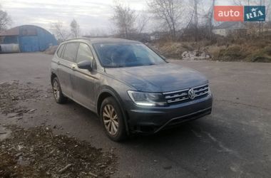 Внедорожник / Кроссовер Volkswagen Tiguan 2018 в Луцке