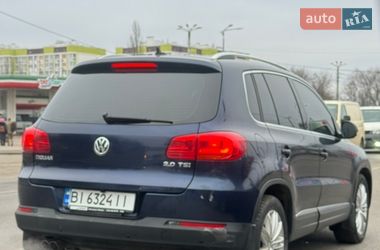 Внедорожник / Кроссовер Volkswagen Tiguan 2012 в Полтаве