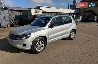 Внедорожник / Кроссовер Volkswagen Tiguan 2016 в Львове