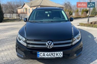 Позашляховик / Кросовер Volkswagen Tiguan 2017 в Києві