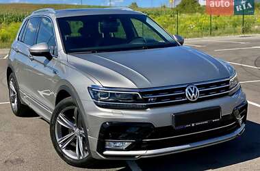 Позашляховик / Кросовер Volkswagen Tiguan 2017 в Смілі
