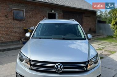 Внедорожник / Кроссовер Volkswagen Tiguan 2014 в Львове