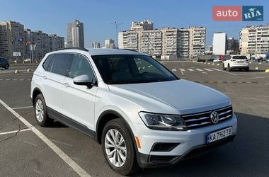 Позашляховик / Кросовер Volkswagen Tiguan 2017 в Києві