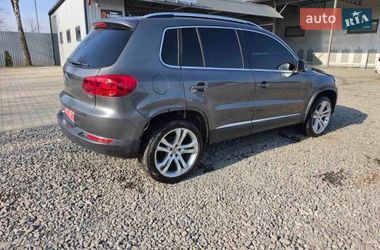 Внедорожник / Кроссовер Volkswagen Tiguan 2015 в Костополе